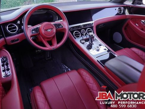 Used 2022 Bentley Continental GT image 9