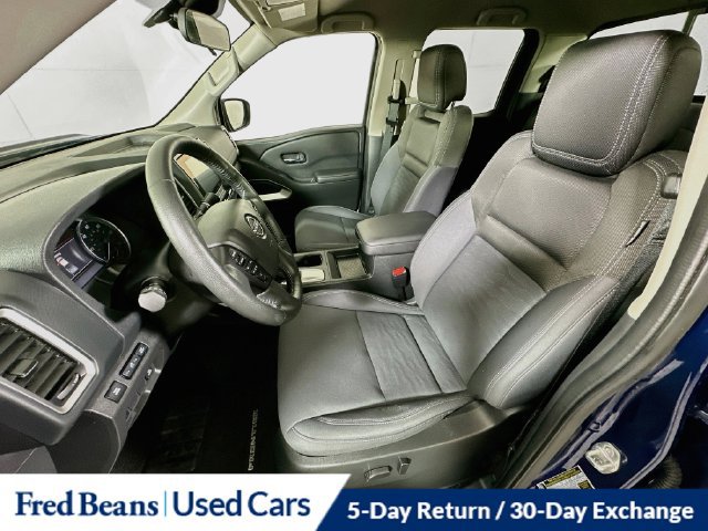 Used 2023 Nissan Frontier SV w/ SV Convenience Package AWD/4WD image 27