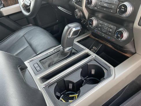 Used 2018 Ford F150 XL w/ Equipment Group 101A Mid AWD/4WD image 9