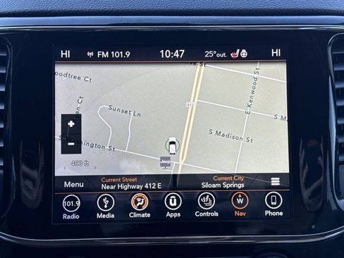 Used 2019 Jeep Grand Cherokee Limited w/ Luxury Group II image 20