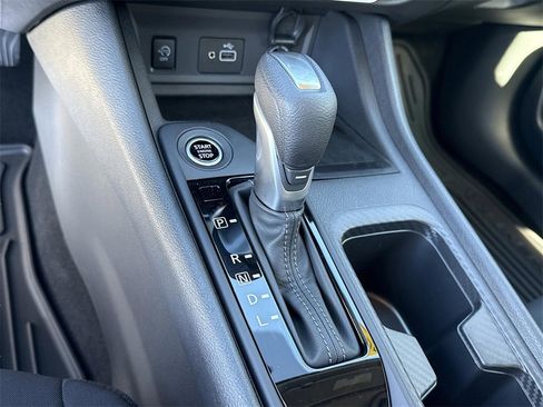 Certified 2025 Nissan Sentra S image 36