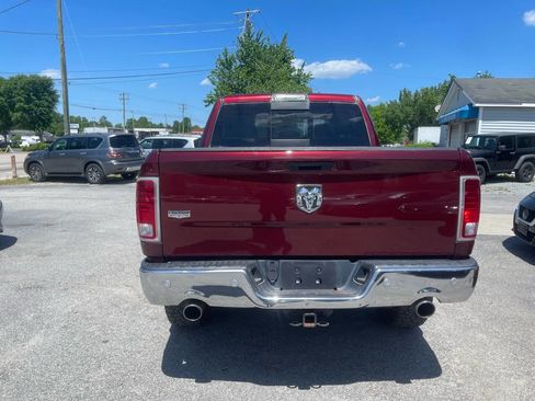 Used 2018 RAM 1500 Laramie w/ Convenience Group image 7