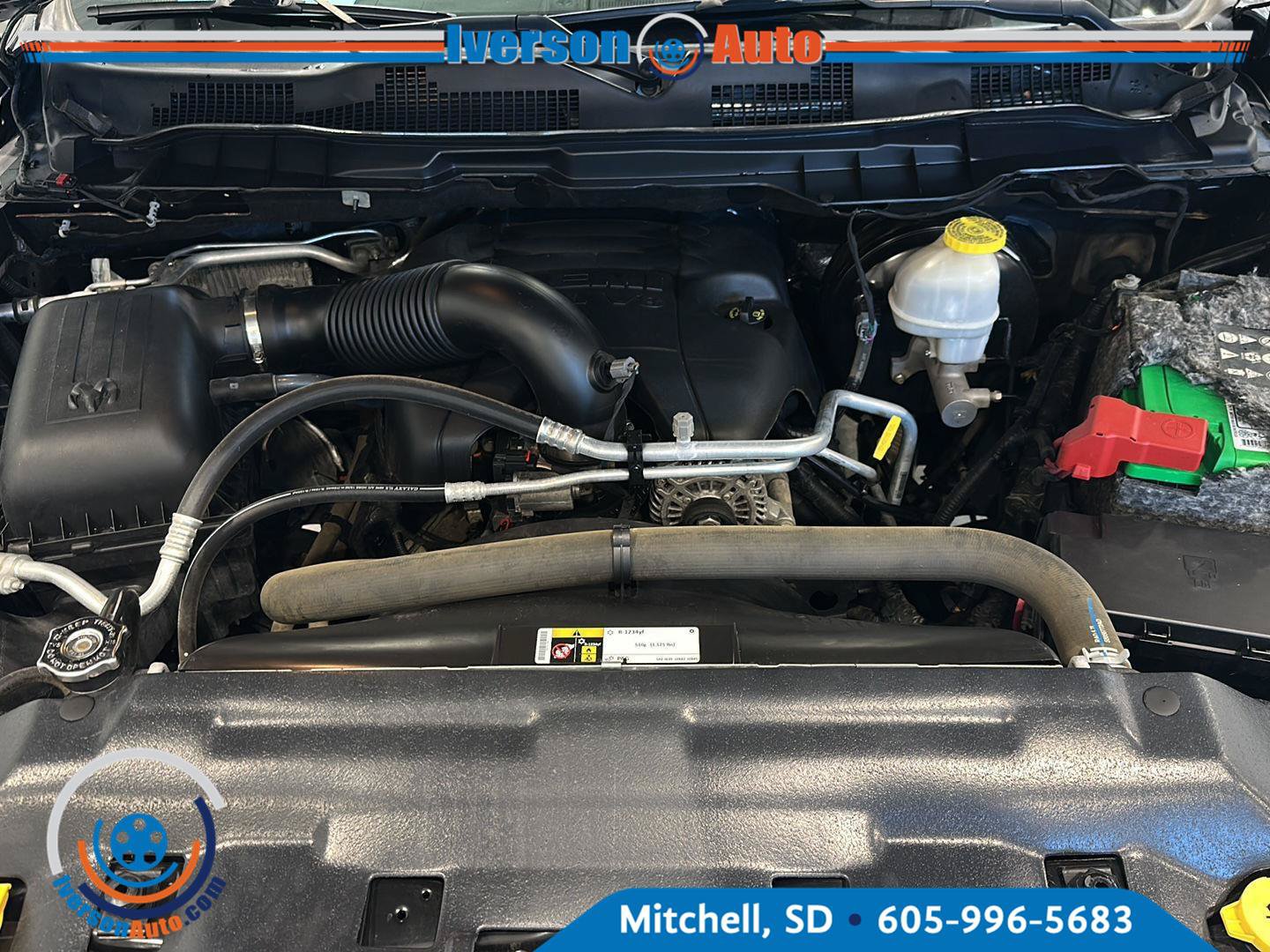Used 2017 RAM 1500 Laramie w/ Convenience Group AWD/4WD image 10