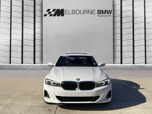 Certified 2024 BMW 330i Sedan w/ Convenience Package image 2