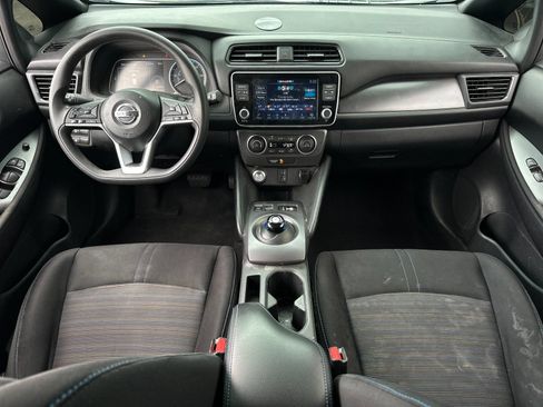 Used 2022 Nissan Leaf S FWD image 12