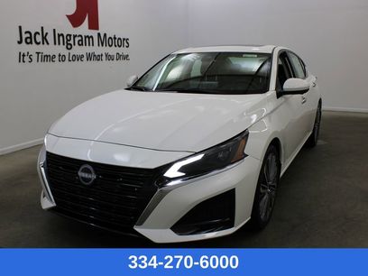 New 2025 Nissan Altima 2.5 SL