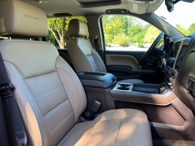 Used 2017 GMC Sierra 1500 Denali w/ Denali Ultimate Package AWD/4WD image 25