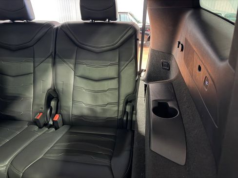 Used 2022 Cadillac XT6 Premium Luxury w/ Platinum Package image 22