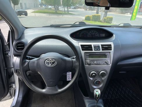 Used 2012 Toyota Yaris Sedan FWD image 10