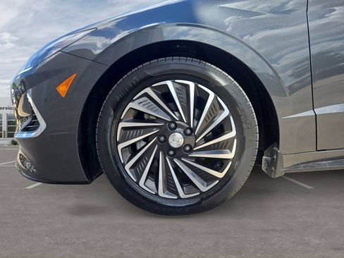 Used 2023 Hyundai Sonata SEL FWD image 11
