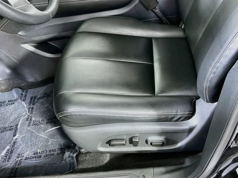 Used 2024 Nissan Murano SV AWD/4WD image 18