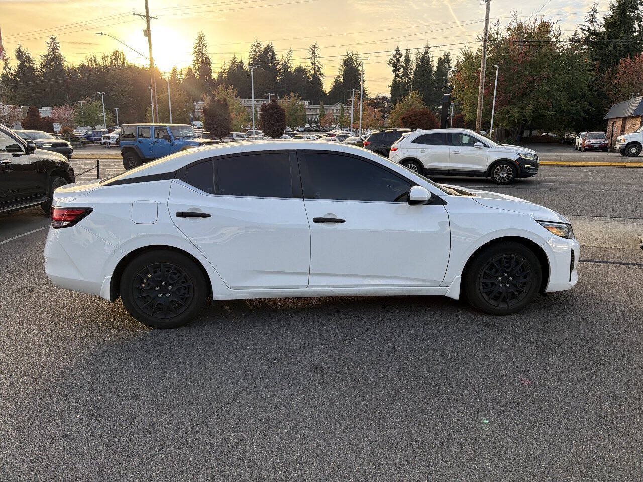 Used 2024 Nissan Sentra S FWD image 6