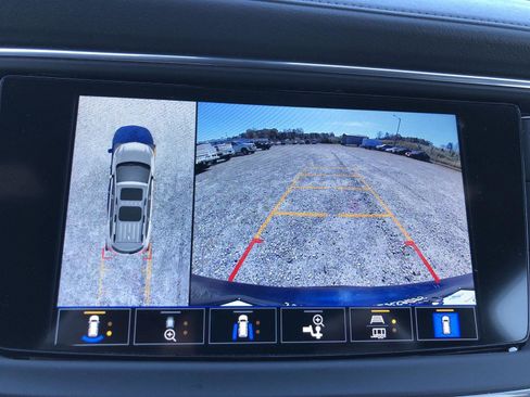 Certified 2022 Buick Enclave Avenir w/ Avenir Technology Package image 17