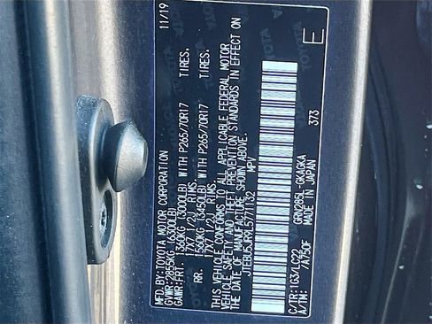 Used 2020 Toyota 4Runner TRD Off-Road Premium image 33