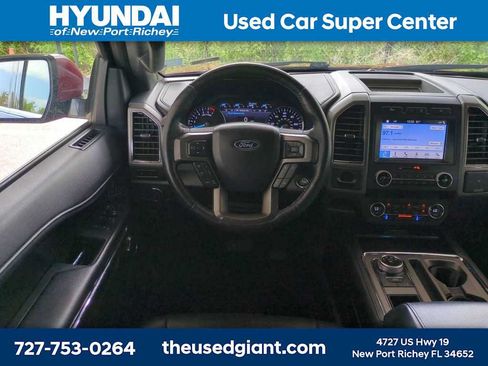 Used 2019 Ford Expedition XLT w/ Equipment Group 202A RWD image 18