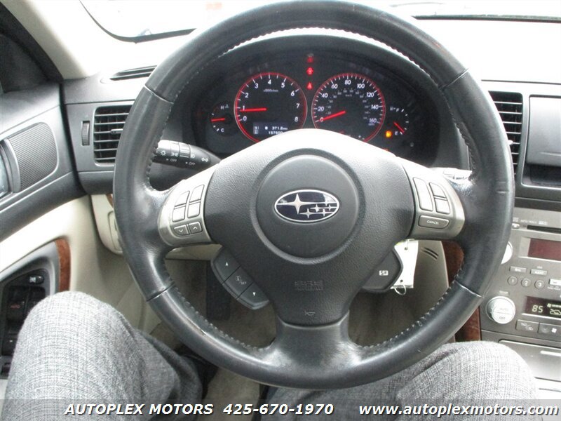Used 2008 Subaru Outback 2.5XT Limited AWD/4WD image 24
