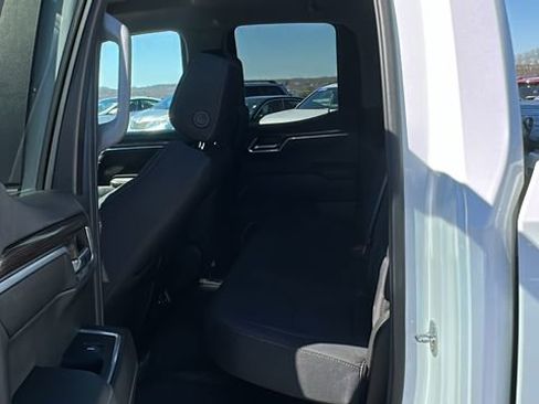 Used 2023 Chevrolet Silverado 1500 LT image 23