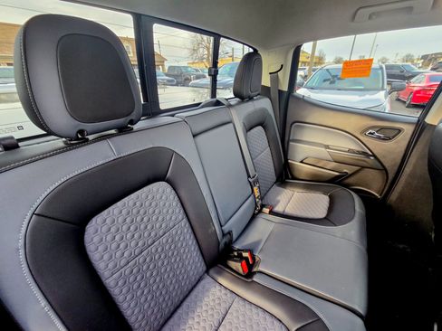 Used 2016 Chevrolet Colorado Z71 image 9