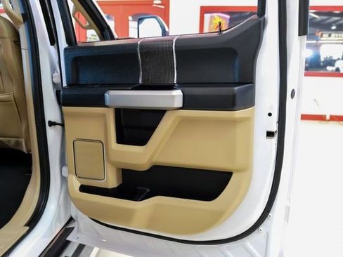 Used 2020 Ford F250 Lariat w/ Lariat Ultimate Package image 45