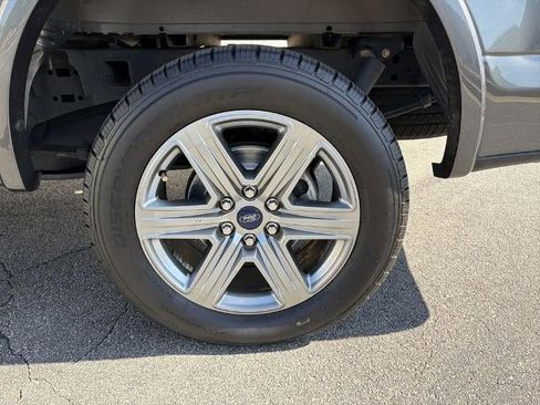 Used 2018 Ford F150 XLT w/ Equipment Group 302A Luxury AWD/4WD image 26