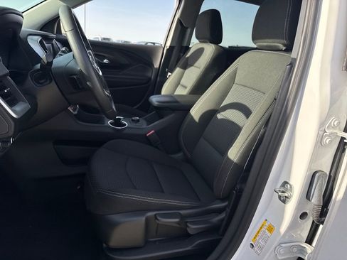 Used 2024 GMC Terrain SLE image 16