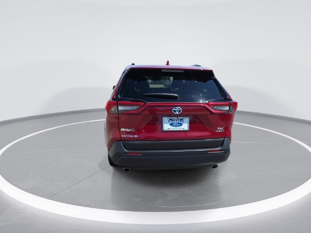 Used 2023 Toyota RAV4 XLE Premium AWD/4WD image 7