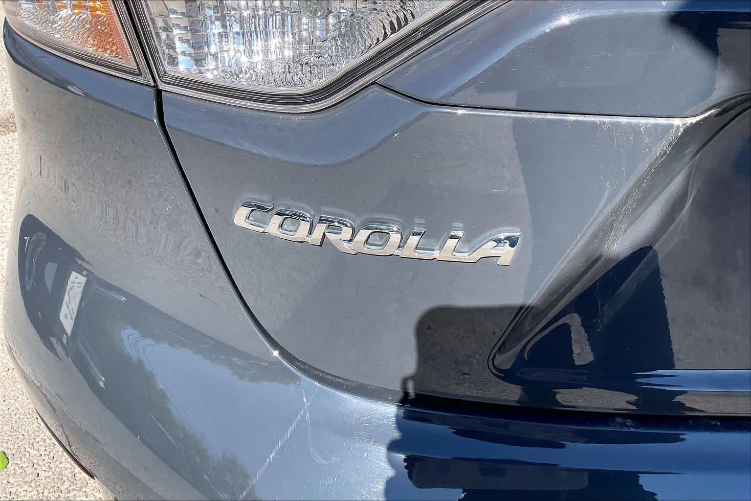 Used 2025 Toyota Corolla SE FWD image 10
