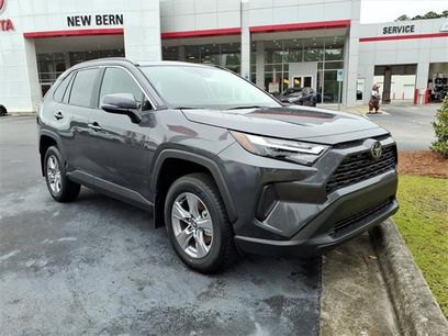 New 2025 Toyota RAV4 XLE w/ Convenience Package