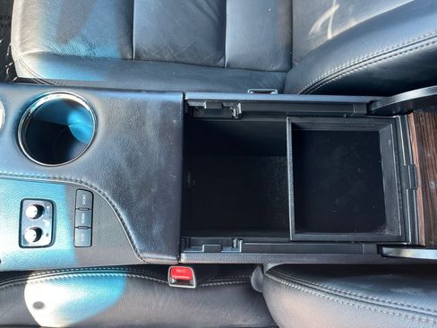 Used 2015 Toyota Avalon XLE FWD image 25