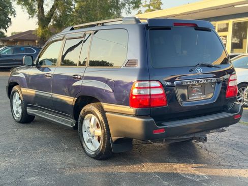 Used 2004 Toyota Land Cruiser AWD/4WD image 5