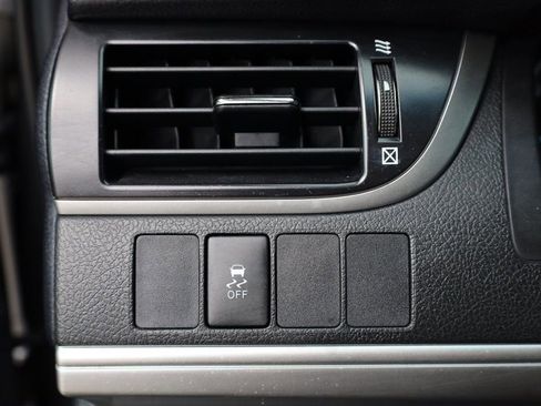 Used 2012 Toyota Camry SE image 33