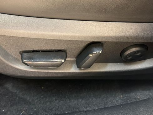 Used 2023 INFINITI QX50 Sensory AWD/4WD image 14