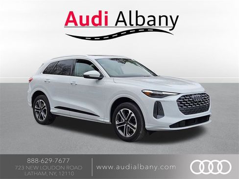 Used 2025 Audi Q5 Premium Plus image 1