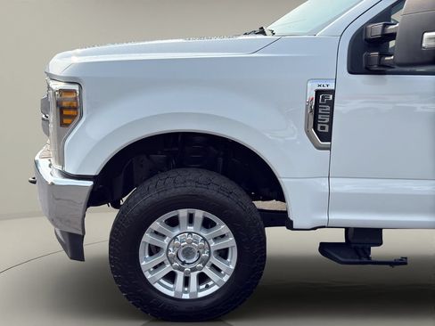 Used 2019 Ford F250 XLT AWD/4WD image 22