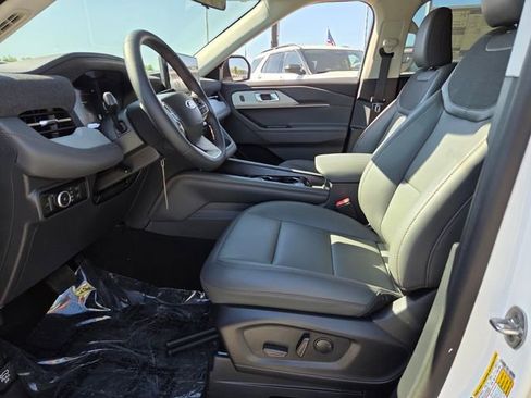 New 2026 Ford Explorer Active image 36