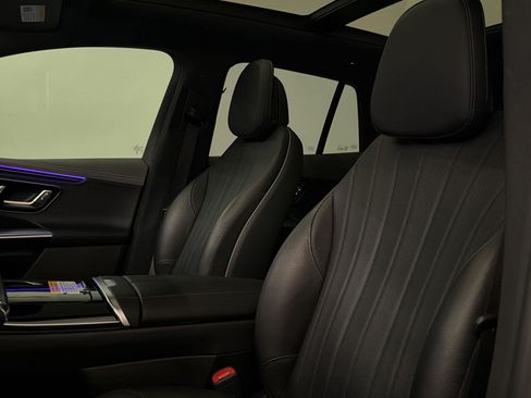 Certified 2023 Mercedes-Benz EQE 500 4MATIC SUV image 27