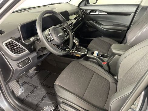 New 2026 Kia Seltos S image 17