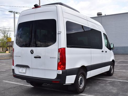 Used 2024 Mercedes-Benz Sprinter 2500 image 5