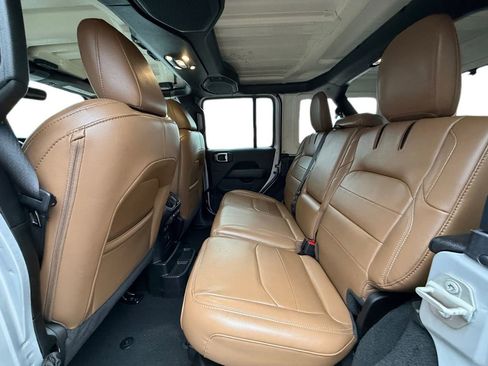 Used 2023 Jeep Wrangler Unlimited Sahara w/ Cold Weather Group image 22