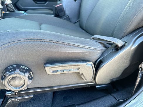 Used 2021 Jeep Gladiator Overland w/ Dual Top Group image 14