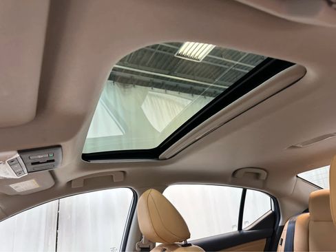 New 2025 Nissan Sentra SV image 20