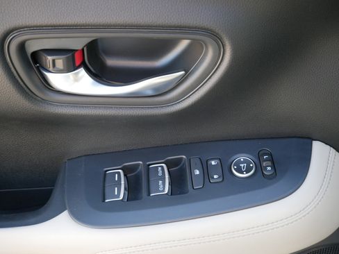 Used 2024 Honda HR-V EX-L image 19