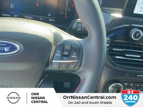 Used 2025 Ford Escape ST-Line FWD image 20