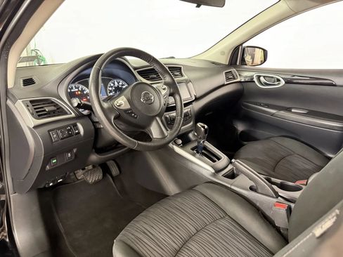 Used 2019 Nissan Sentra SV FWD image 10