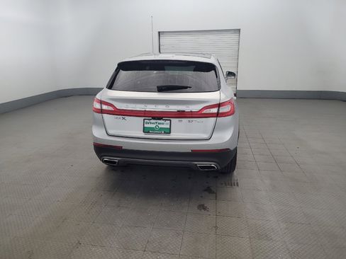 Used 2017 Lincoln MKX Reserve w/ Driver Assistance Package AWD/4WD image 7
