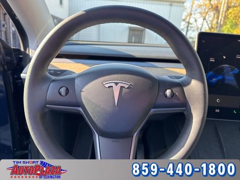 Used 2021 Tesla Model Y Long Range image 28