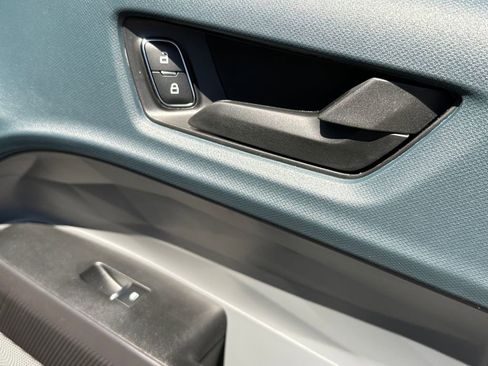 New 2026 Ford Maverick XL FWD image 19