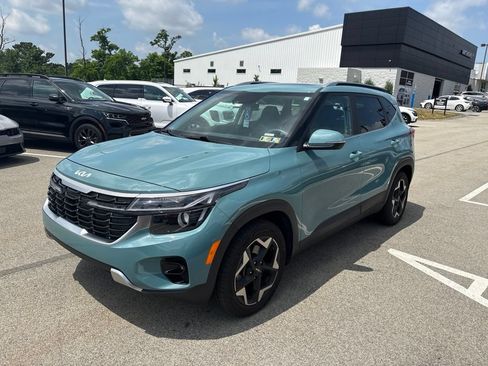 Certified 2024 Kia Seltos EX AWD/4WD image 3