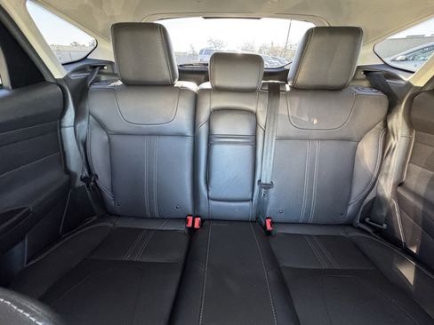 Used 2012 Ford Focus Titanium image 34