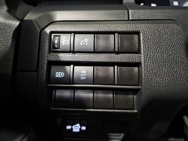 Used 2025 Toyota Tacoma SR RWD image 16